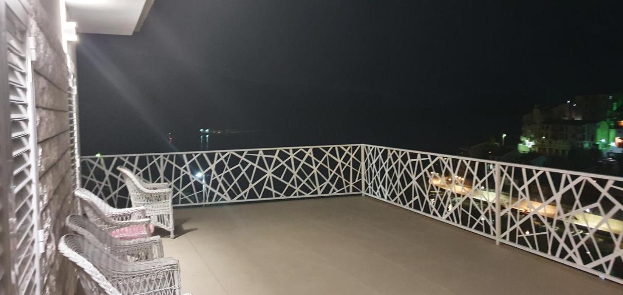Vila Lavanda نيوم المظهر الخارجي الصورة